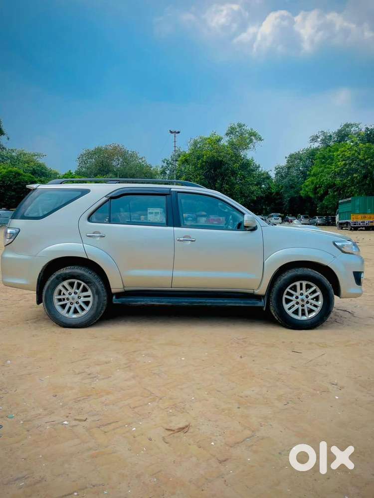Toyota Fortuner 2014 Diesel 99000 Km Driven