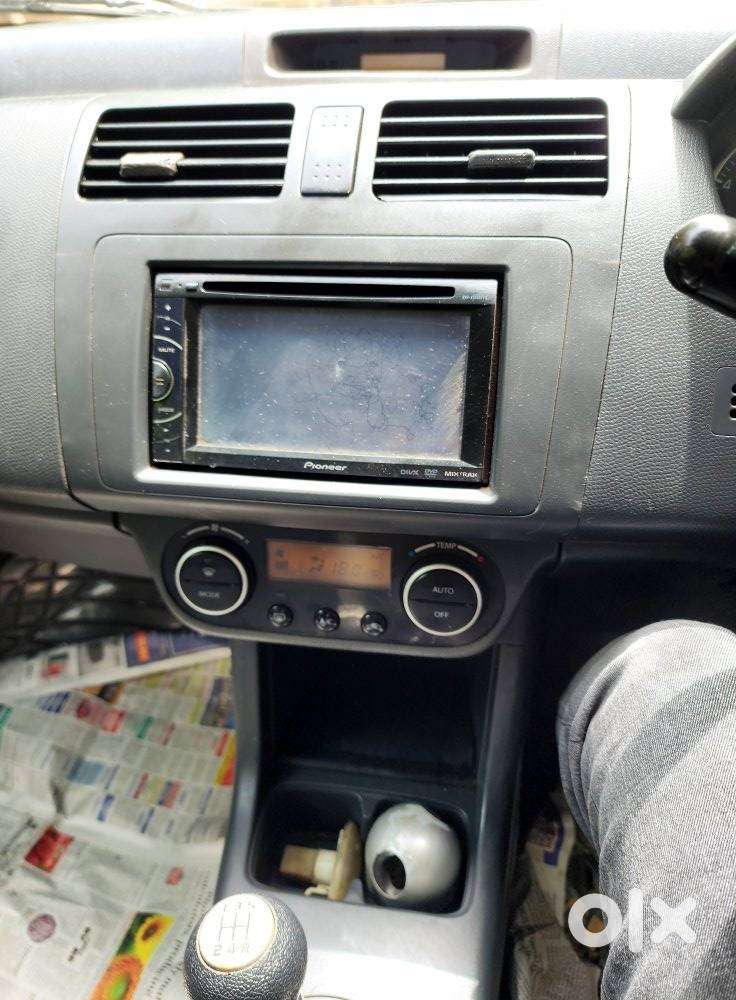 Maruti Suzuki Swift Dzire Zxi, 2008, Petrol