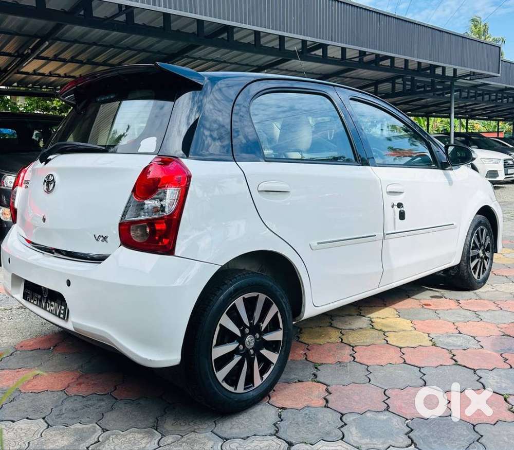 Toyota Etios Liva Xv, 2019, Petrol