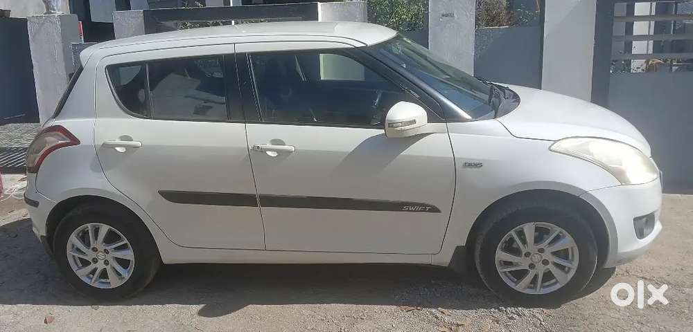 Maruti Suzuki Swift 2013 Diesel 211000 Km Driven