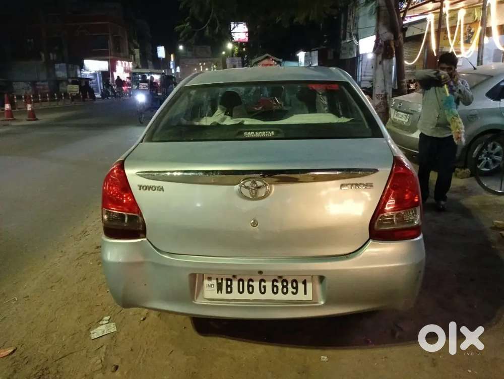 Toyota Etios 2011 Petrol