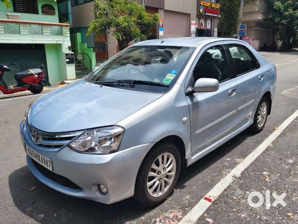 Toyota Etios 1.5 VX, 2011, Petrol