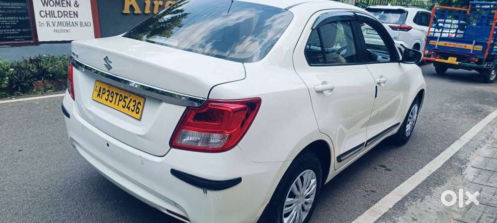 Maruti Suzuki Swift Dzire Vxi Optional, 2020, Petrol