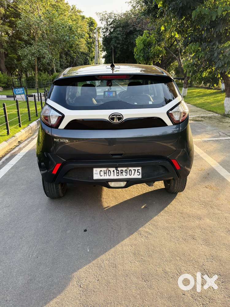 Tata Nexon 1.5 Revotorq Xm (s), 2018, Diesel