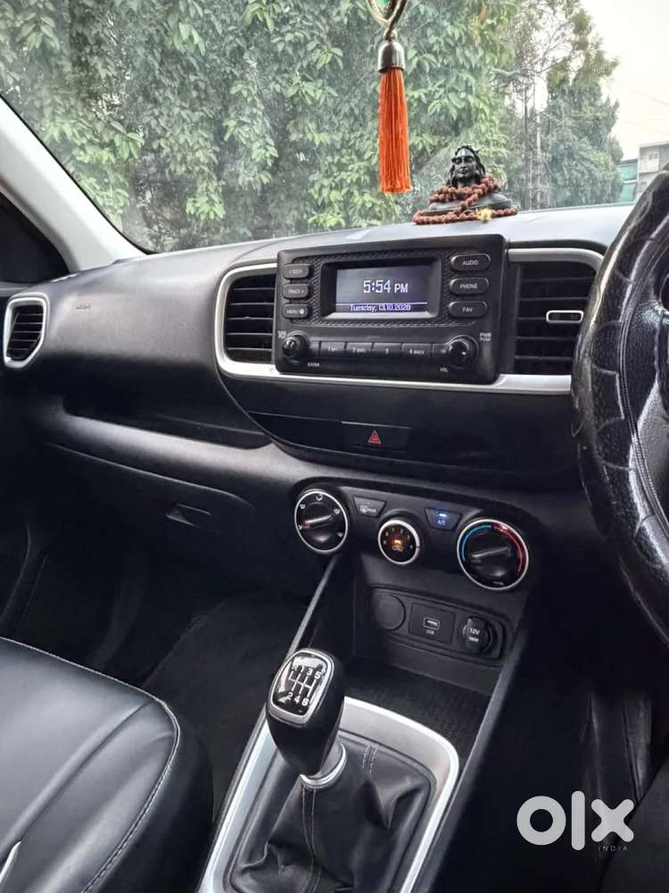 Hyundai Venue 1.5 S (o) Crdi, 2020, Diesel