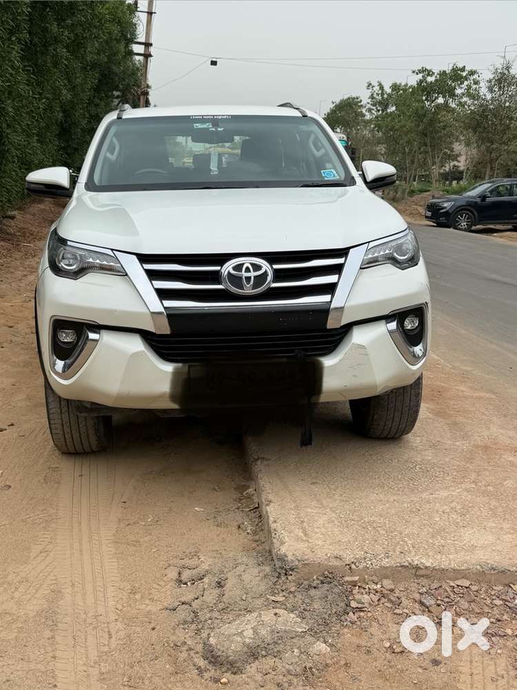 Toyota Fortuner 4x4 2021