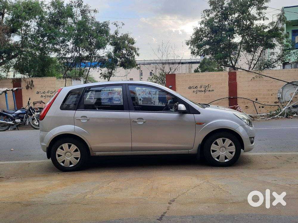Ford Figo Petrol Titanium, 2010, Petrol