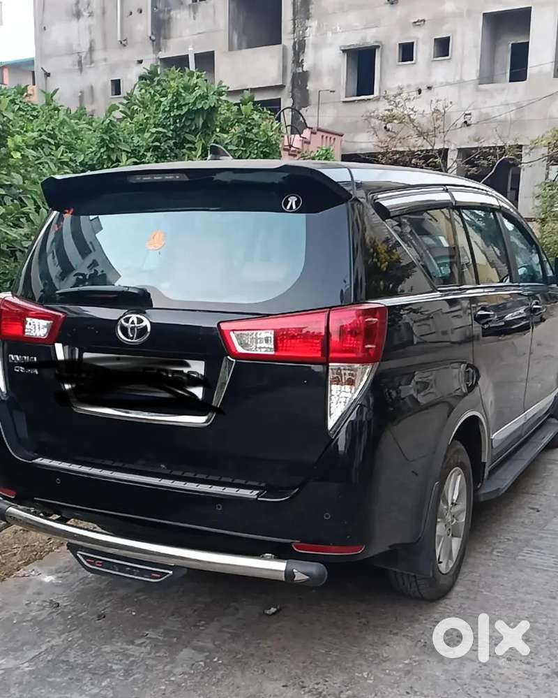 Toyota Innova Crysta 2023 Edition