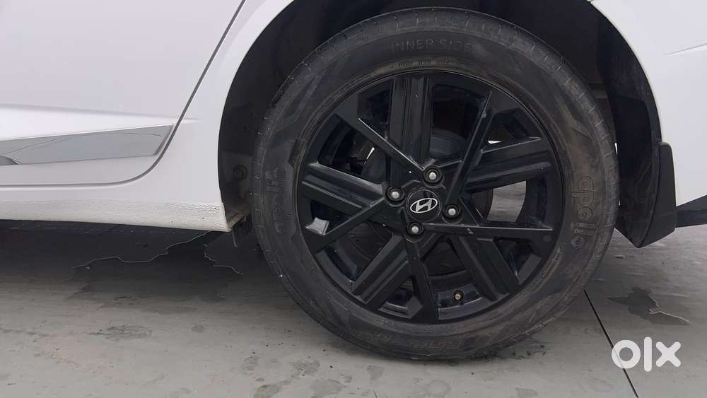 Hyundai Verna 1.5 Sx Turbo Petrol Mt, 2023, Petrol