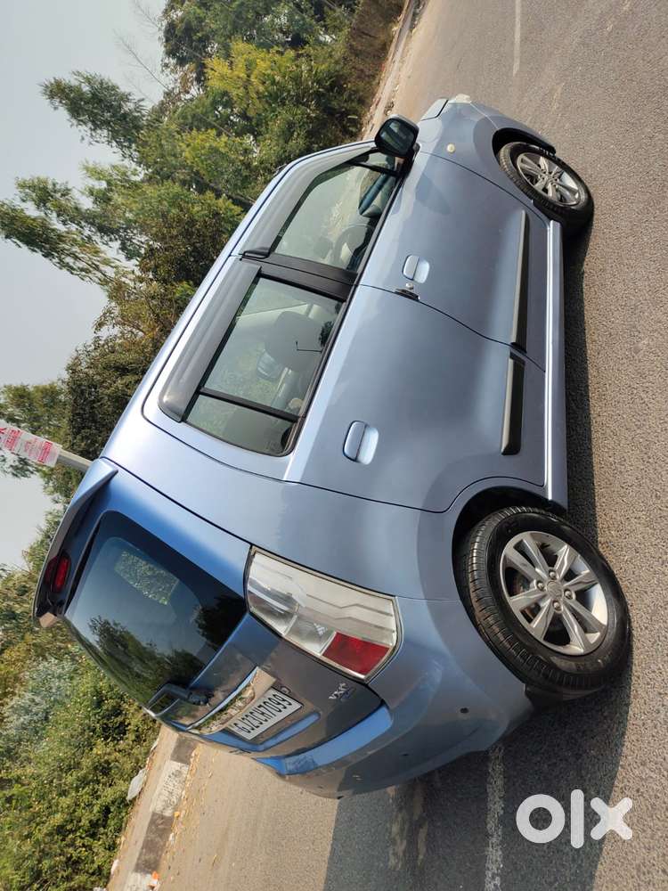 Maruti Suzuki Wagon R Stingray 1.0 Vxi Plus, 2018, Petrol