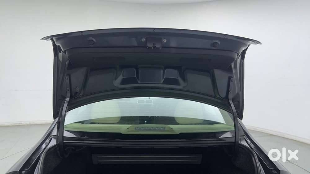 Volkswagen Vento Tsi, 2021, Petrol