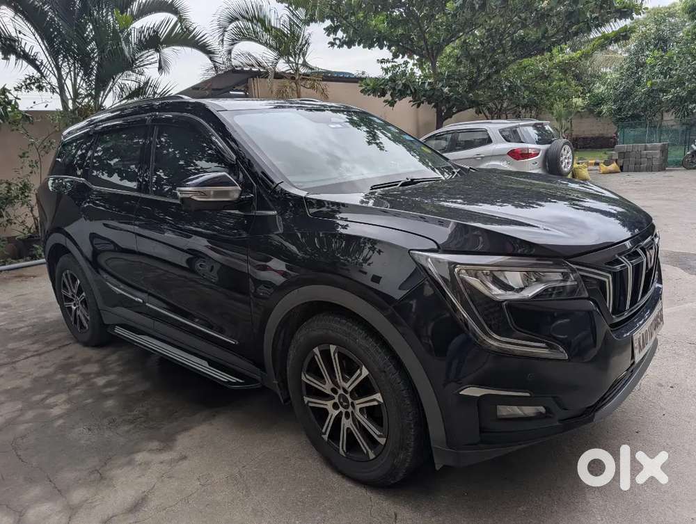 Mahindra Xuv700 2023 Petrol Well Maintained