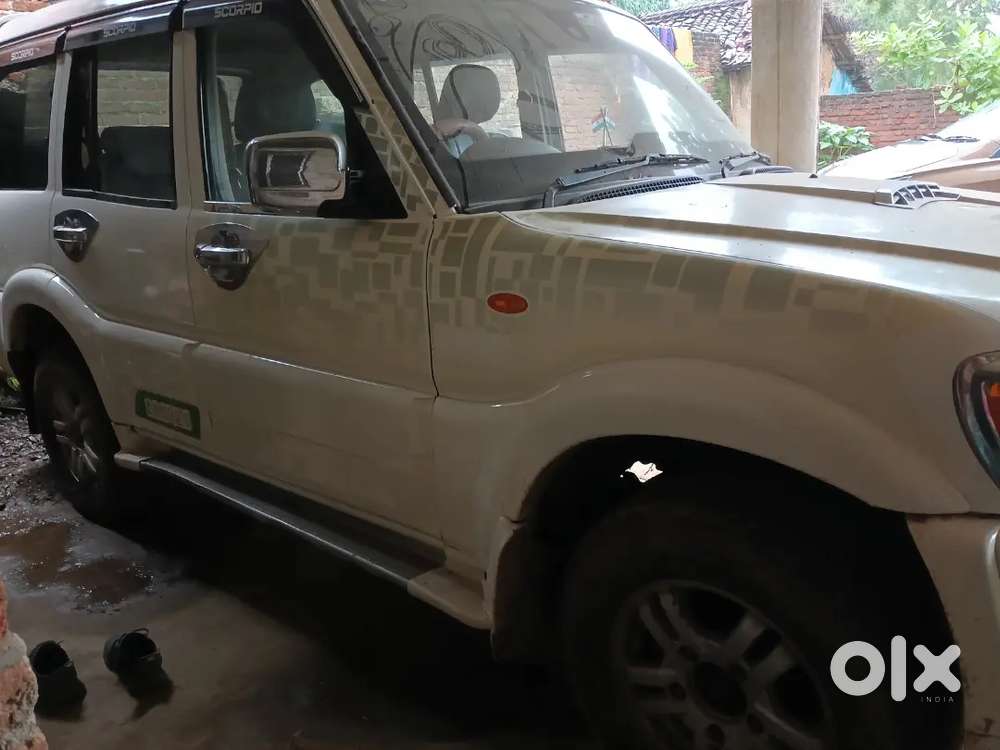 Mahindra Scorpio With 0009 No. Plate