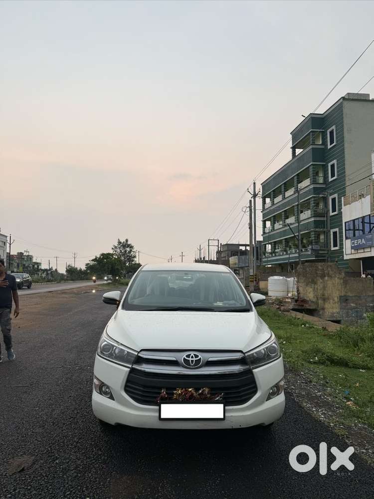 Toyota Innova Crysta 2018 Diesel Manual