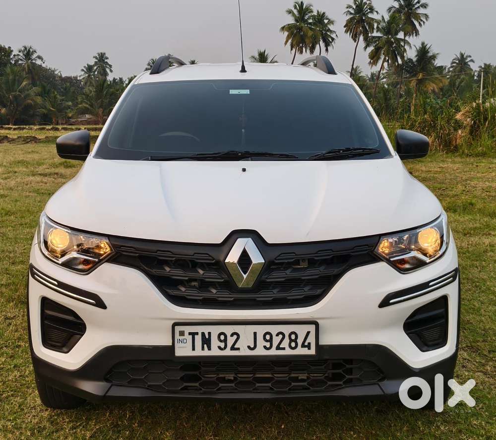 Renault Triber Rxl, 2023, Petrol