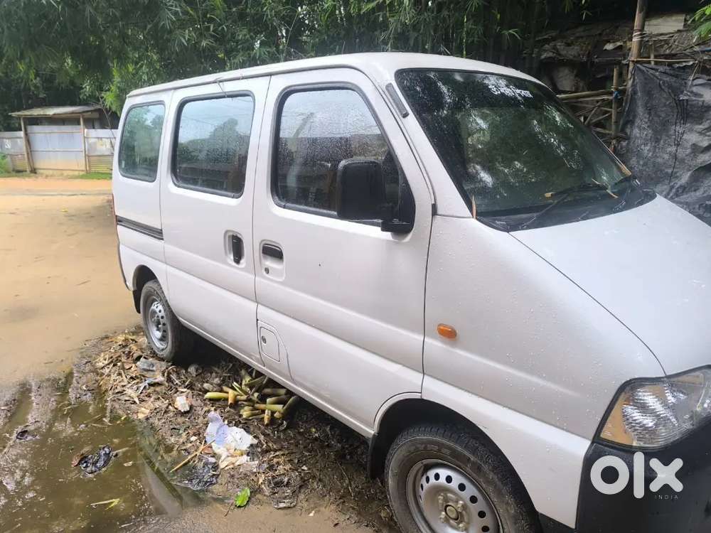 Maruti Suzuki Eeco 2024 Petrol 30000 Km Driven