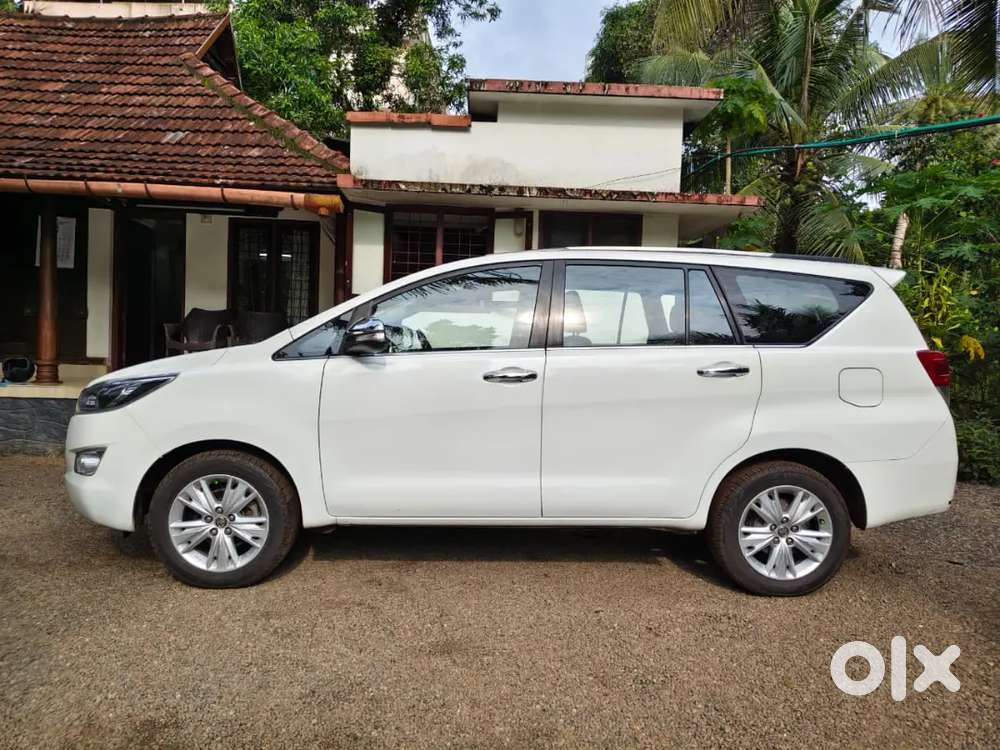 Toyota Innova Crysta 2016 Diesel Automatic