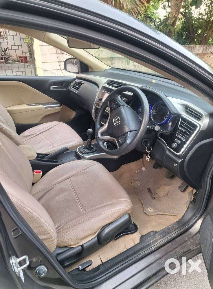 Honda City 2015-2017 I Vtec V, 2016, Petrol