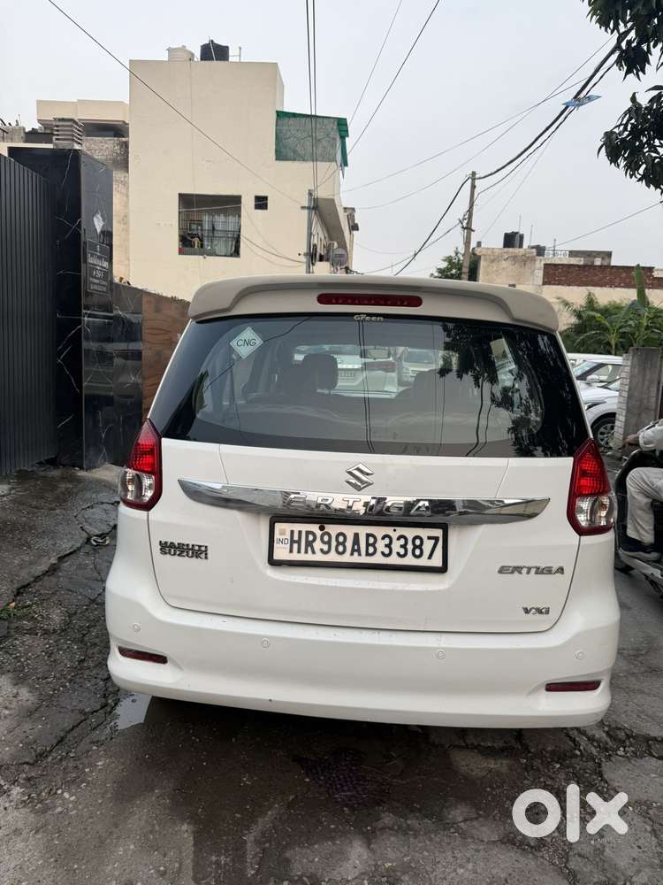 Maruti Suzuki Ertiga Vxi (o) Cng, 2018, Petrol