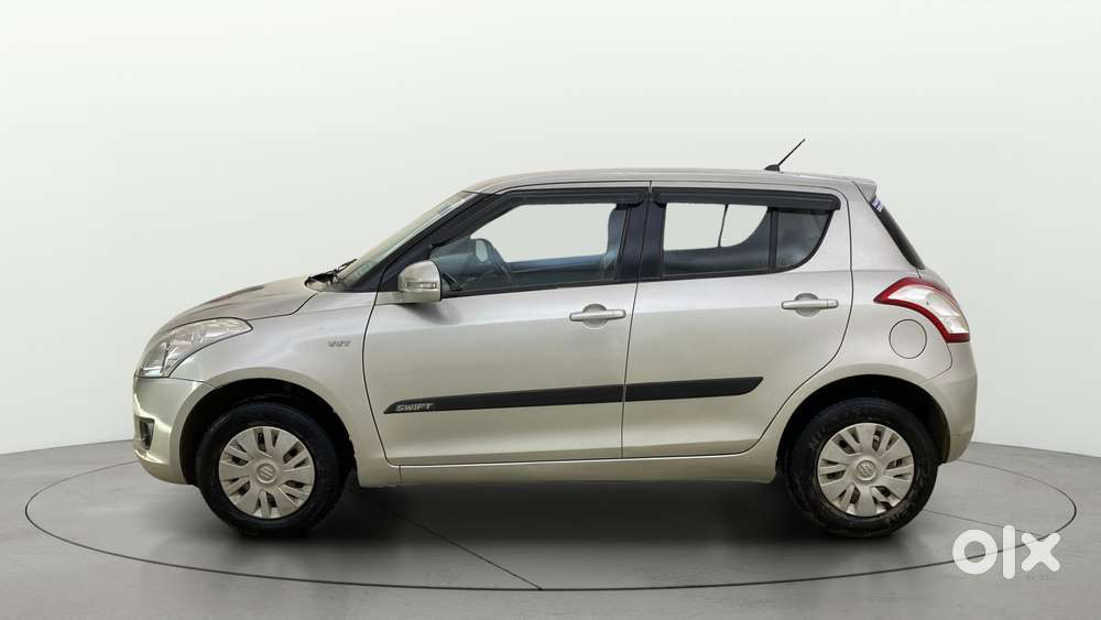 Maruti Suzuki Swift Vxi, 2014, Petrol