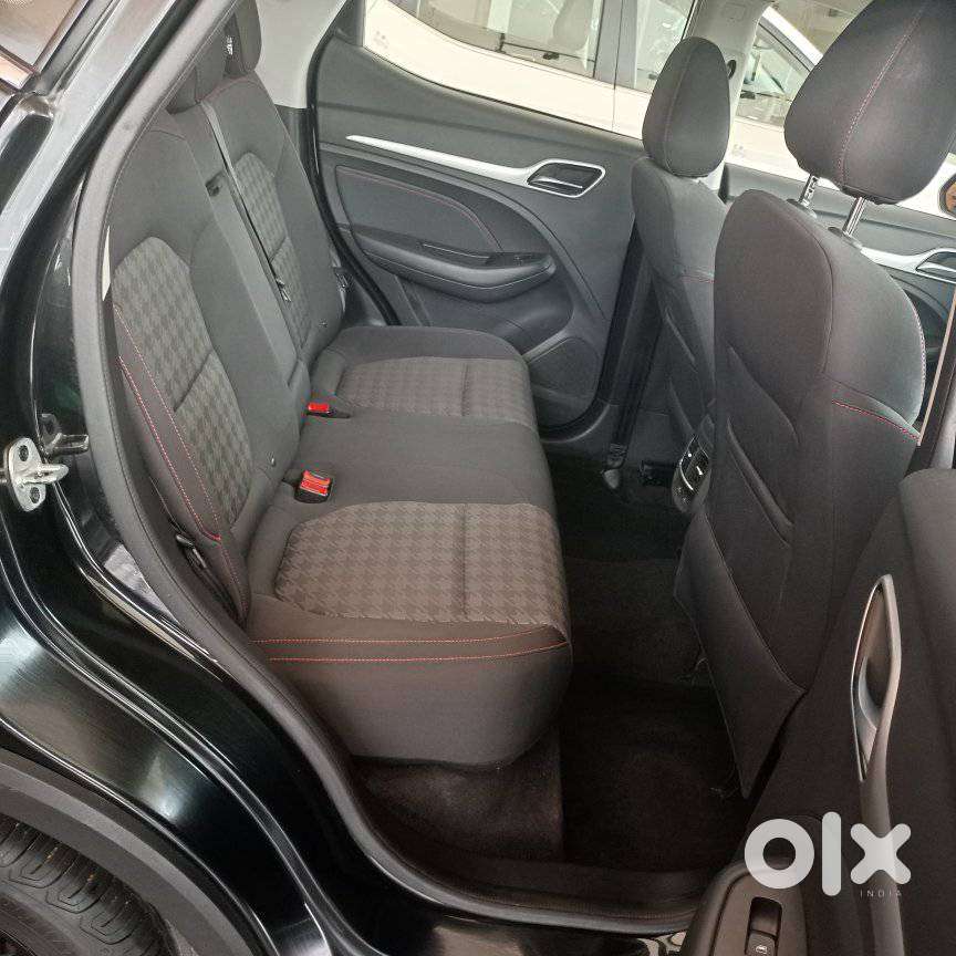 Mg Astor Smart Cvt Black Storm, 2023, Petrol