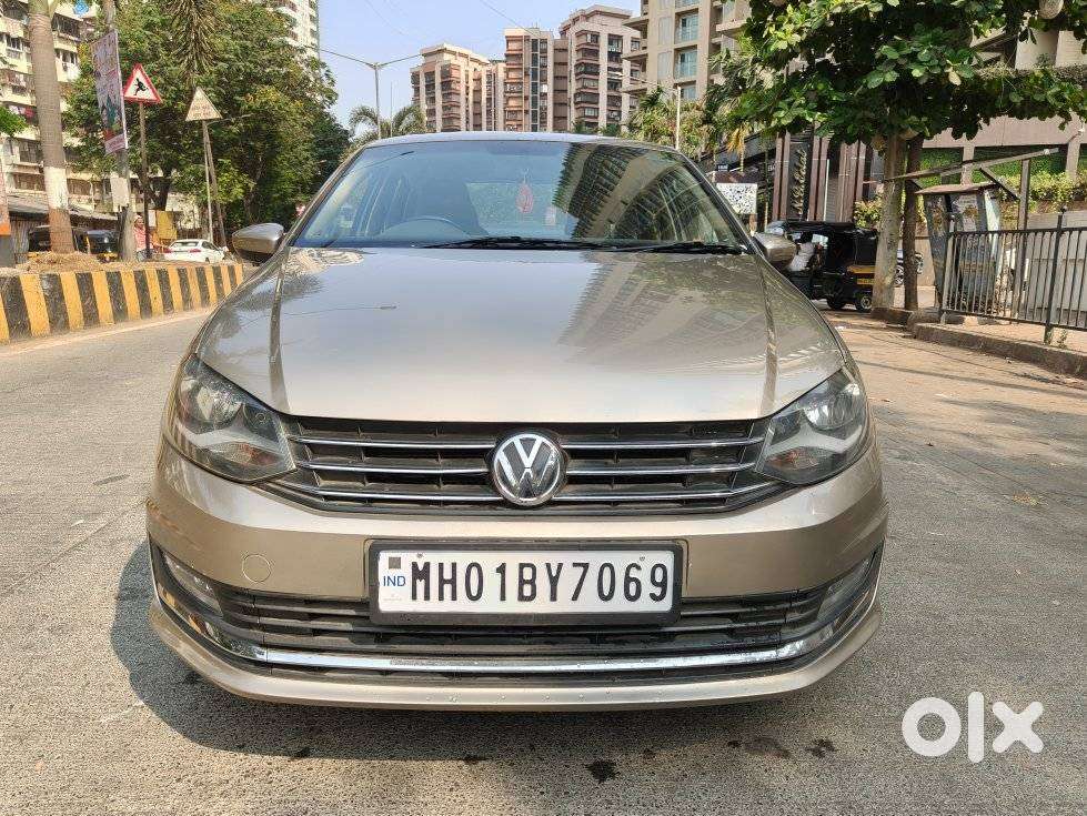 Volkswagen Vento 1.2 Highline Plus At 16 Alloy, 2015, Petrol