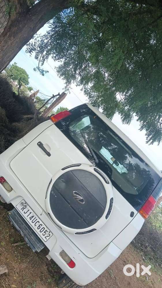 Mahindra Quanto 2012
