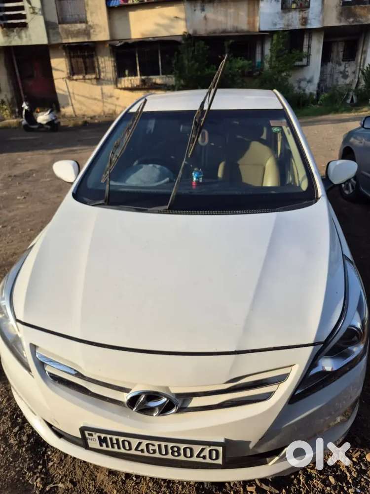 Hyundai Verna 2015