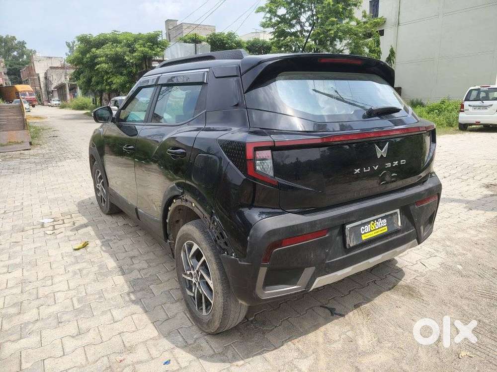 Mahindra Xuv 3xo Ax5 1.5 Diesel Autoshift Plus, 2024, Diesel