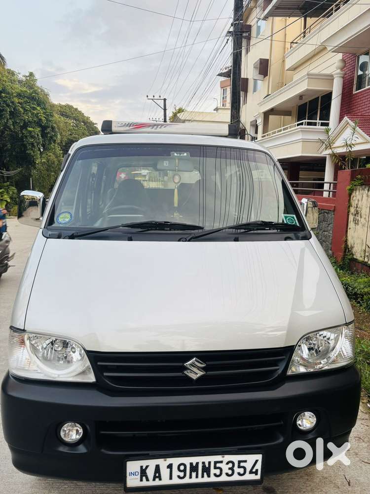 Maruti Suzuki Eeco 5 Str Ac (o), 2023, Petrol