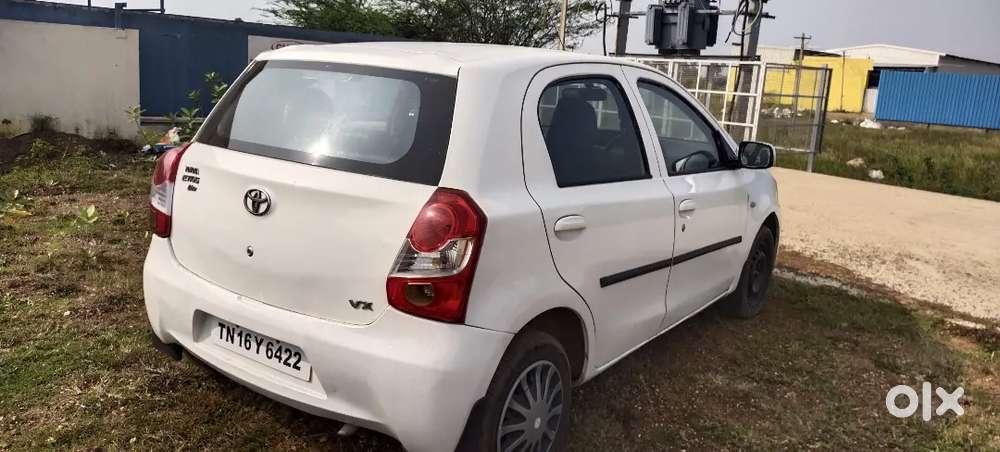 Toyota Etios Liva 2017 Diesel 90000 Km Driven