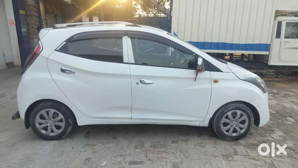 Hyundai Eon Era +, 2017, Petrol