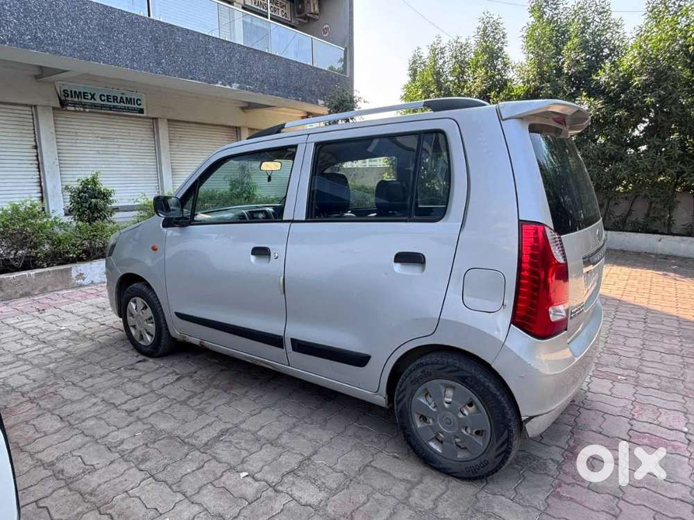 Maruti Suzuki Wagon R Lxi Cng 2013