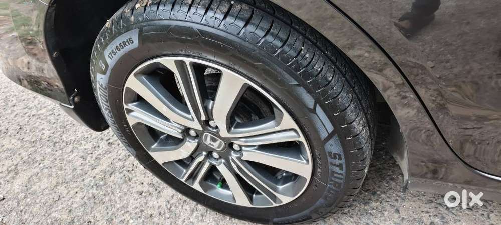 Honda Amaze Vx 1.2 Petrol Cvt, 2022, Petrol