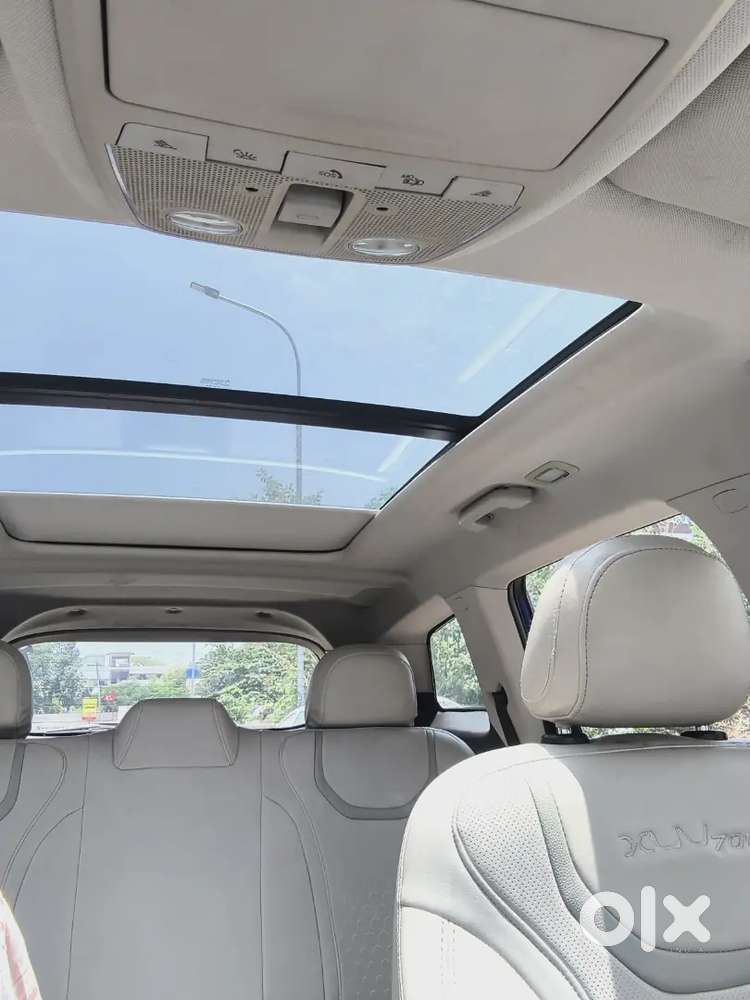 Mahindra Xuv700 2024 Petrol Automatic