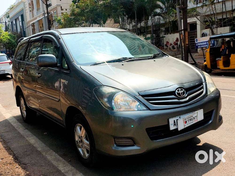 Toyota Innova 2.5 G (diesel) 7 Seater, 2010, Diesel