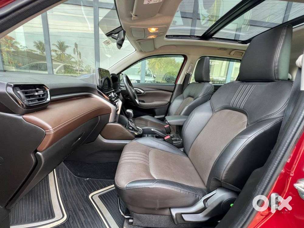 Toyota Urban Cruiser Hyryder V Hybrid Aero Edition, 2022, Petrol