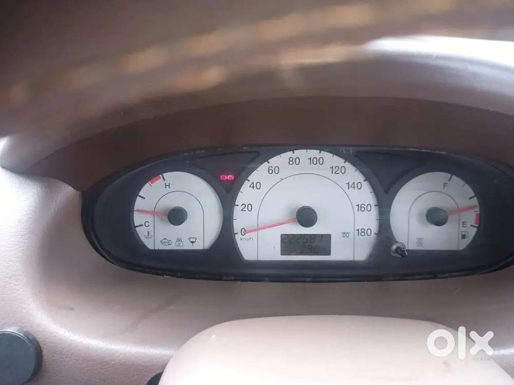 Mahindra Xylo 2.5 D4 2012