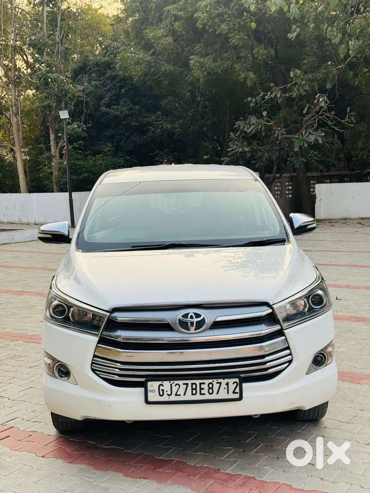 Toyota Innova Crysta 2.5z, 2016, Diesel