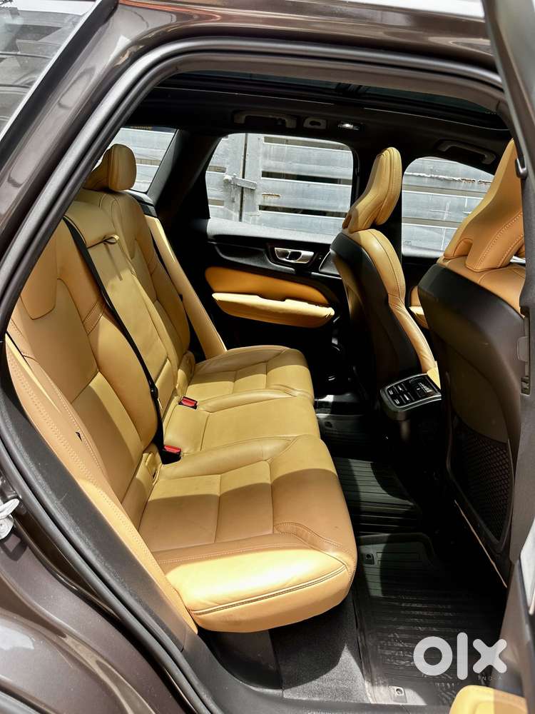 Volvo Xc60 Inscription, 2023, Petrol