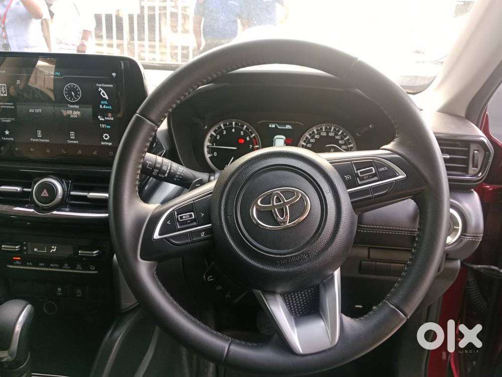 Toyota Urban Cruiser Hyryder, 2025, Petrol