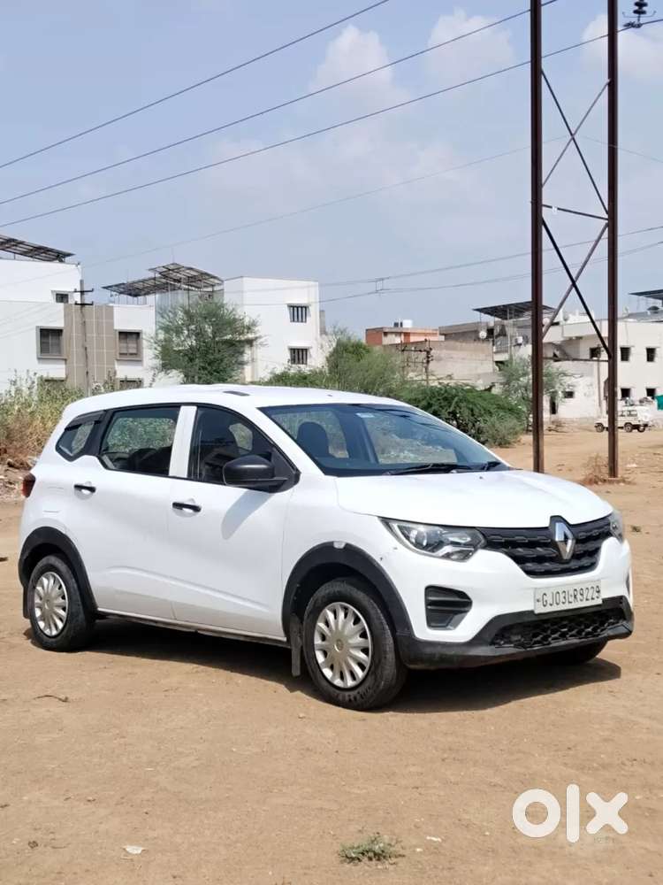 Renault Triber Rxl, 2021, Petrol