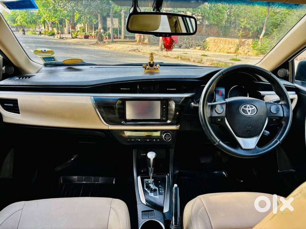 Toyota Corolla Altis 2013-2017 Vl At, 2015, Petrol