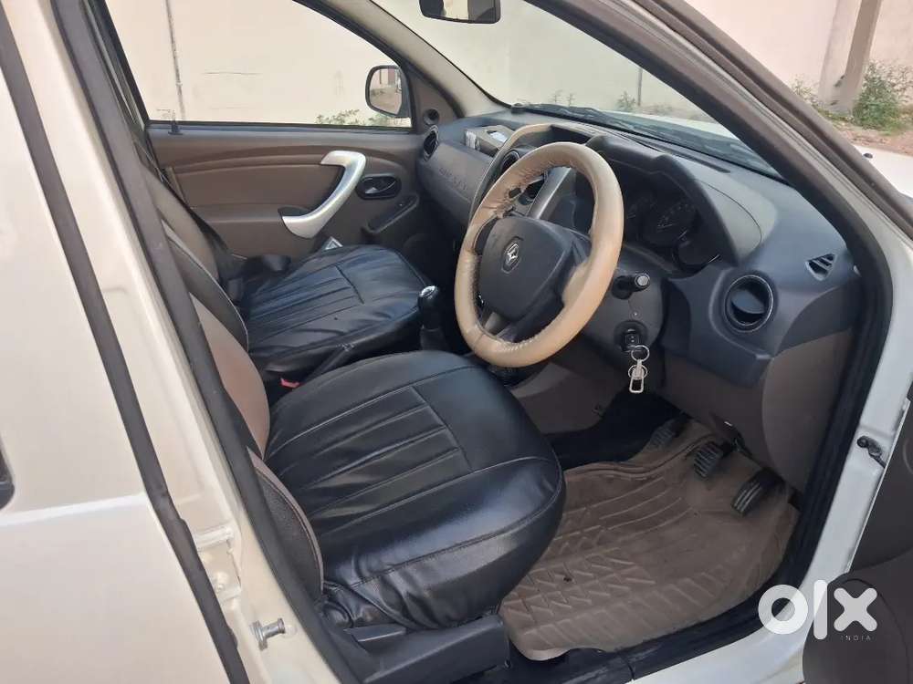 .. Renault Duster 85ps In White Colour