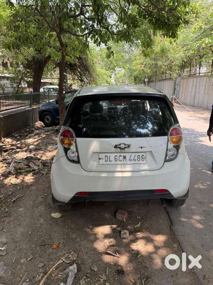Chevrolet Beat 2013 Petrol / Cng On Paper