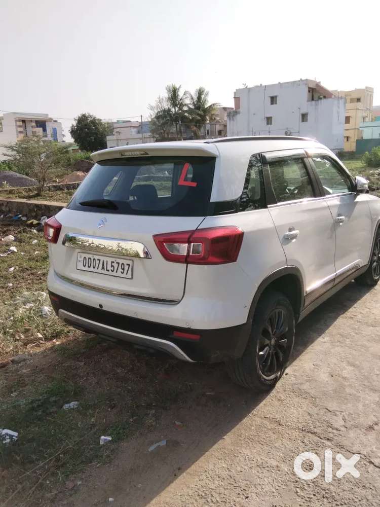 Maruti Suzuki Brezza Zxi 2022 Petrol 18600 Km Driven