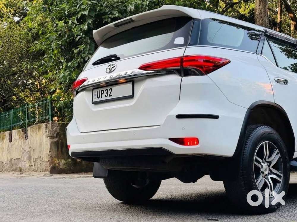 Toyota Fortuner 4x2 At 2.8 Diesel, 2020, Diesel