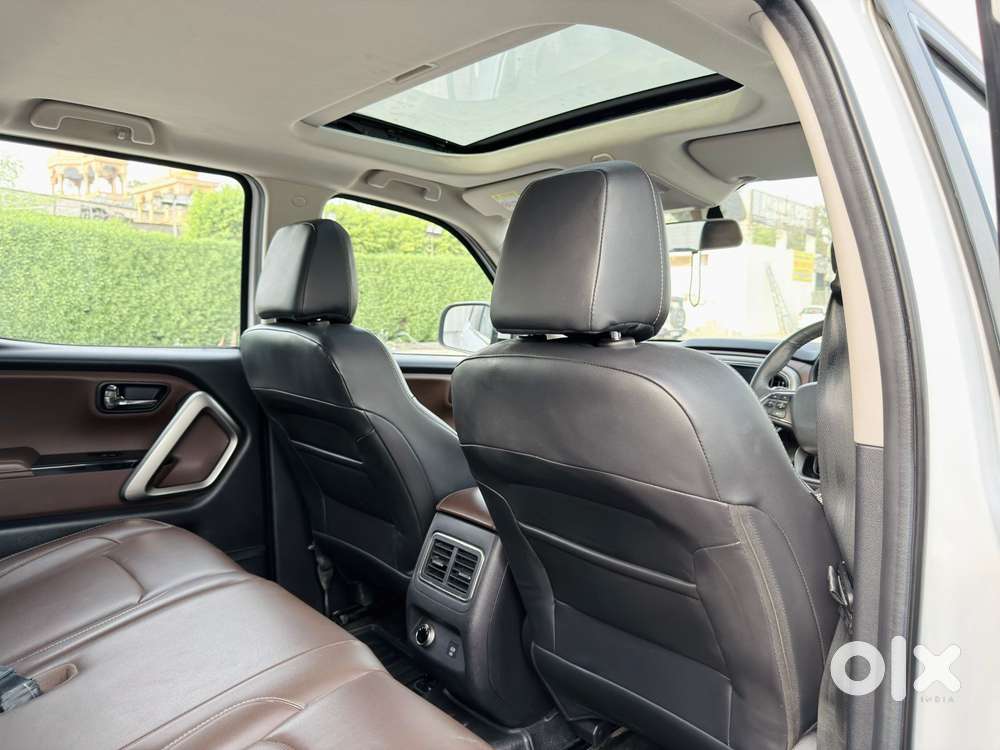 Mahindra Scorpio N Z8 Select Diesel At 2wd 7-seater, 2025, Diesel