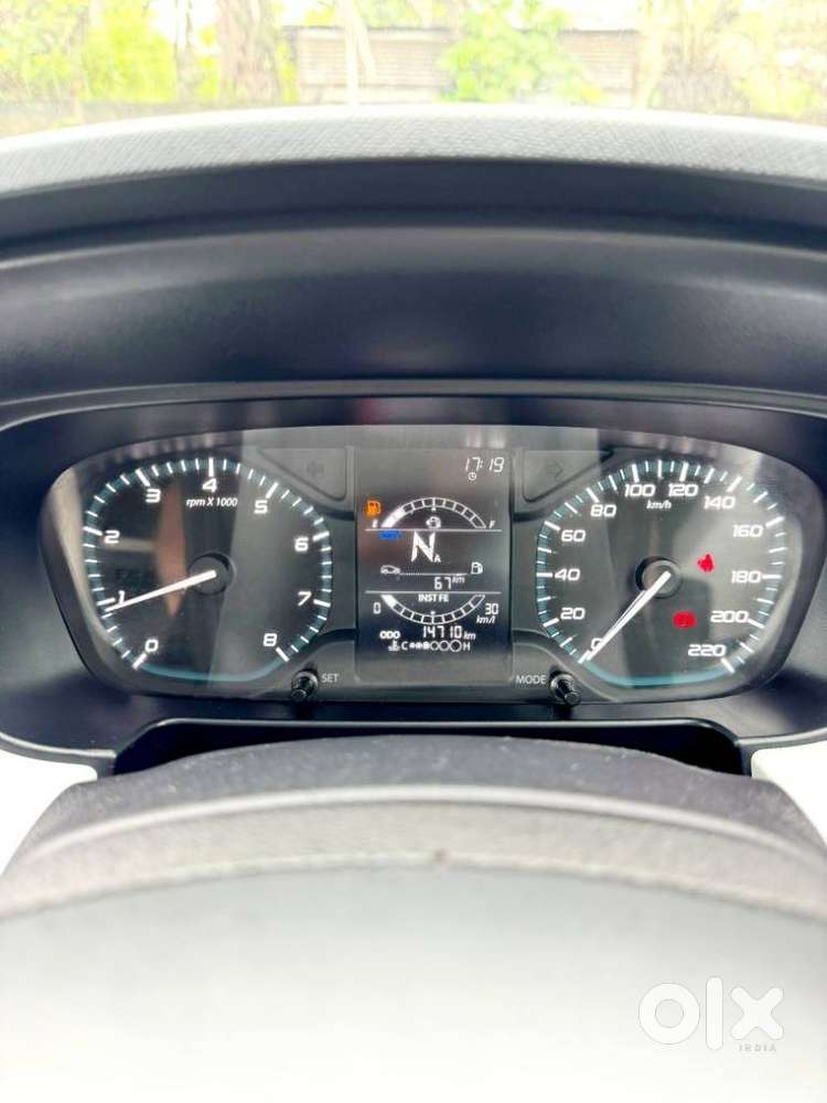 Tata Punch Accomplished Amt, 2022, Petrol