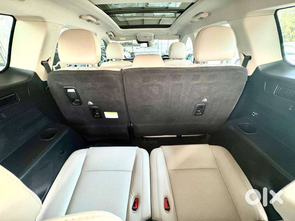 Mahindra Xuv700 2.2 Ax 7 Diesel At Luxury Pack Str Awd, 2023, Diesel